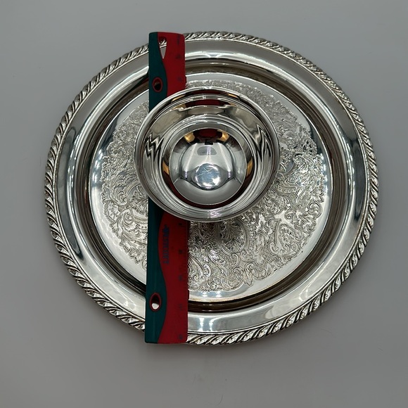 Vintage Oneida USA Silver Plated One Piece Chip & Dip Serving Platter - Picture 15 of 16